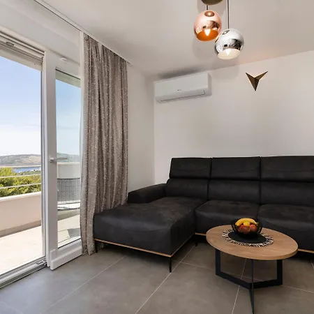 Vini Apartman Seget Donji