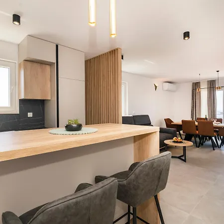 Vini Apartman *