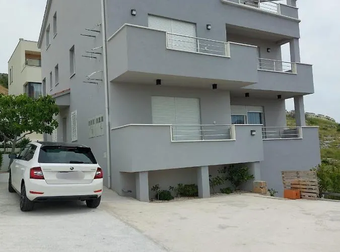 Vini Appartement *