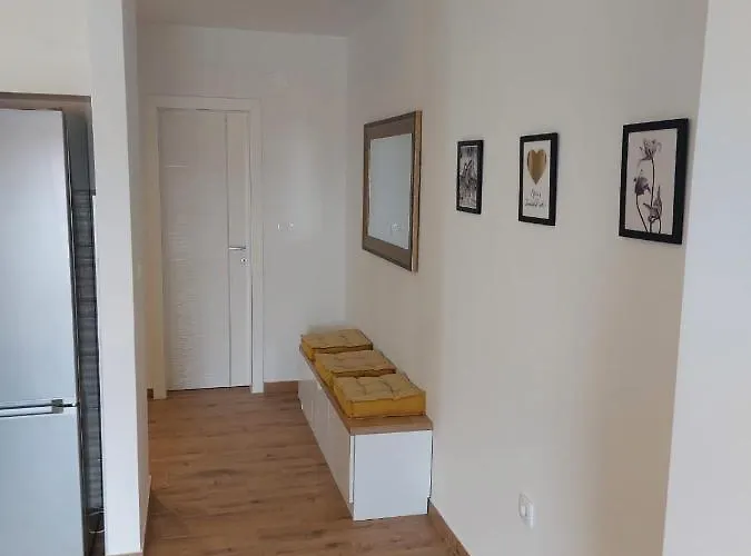 Vini Appartement *